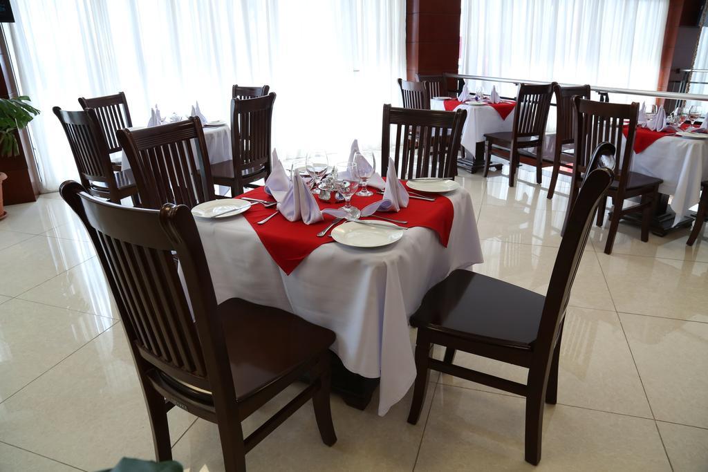 Afarensis International Hotel Addis Abeba Buitenkant foto