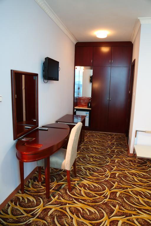 Afarensis International Hotel Addis Abeba Kamer foto