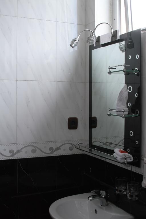 Afarensis International Hotel Addis Abeba Kamer foto